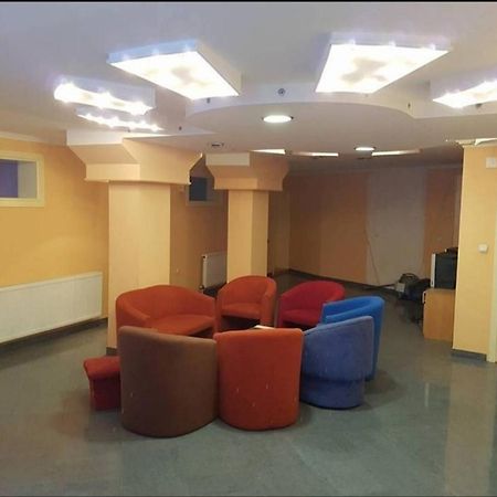 Viktorija Nova Hotel Kanjiza Luaran gambar