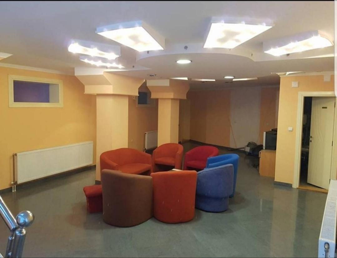 Viktorija Nova Hotel Kanjiza Luaran gambar